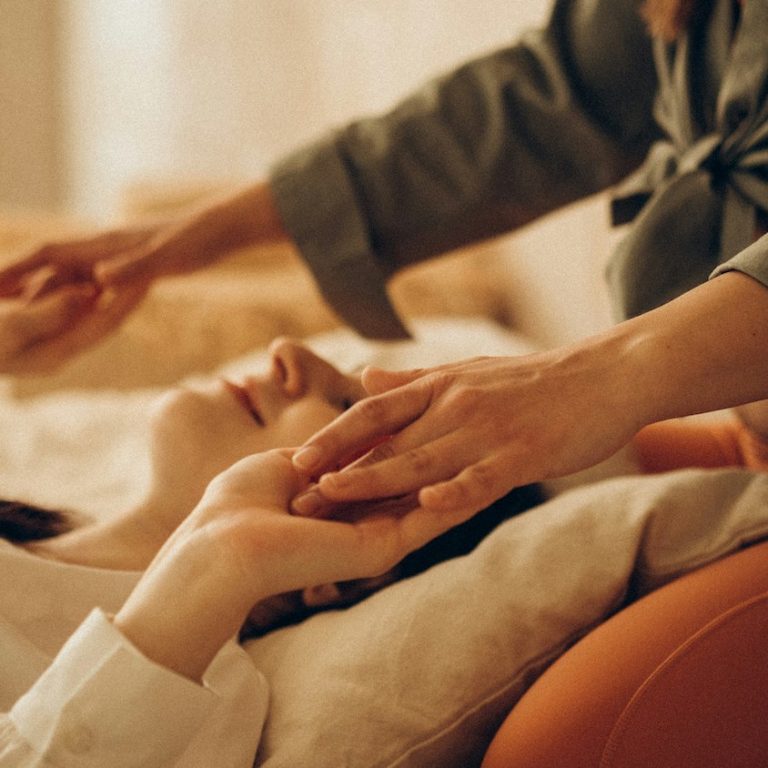 Reiki para abrir camino a la claridad